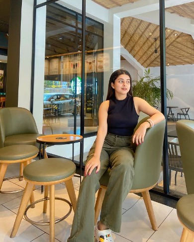 Call Girls service in Delhi