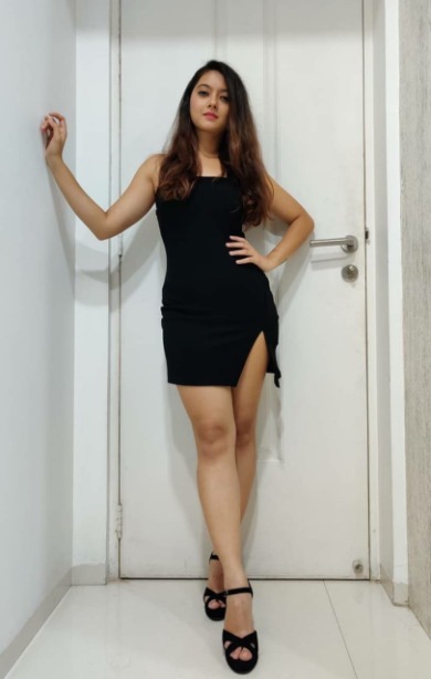female Call Girls in Delhi